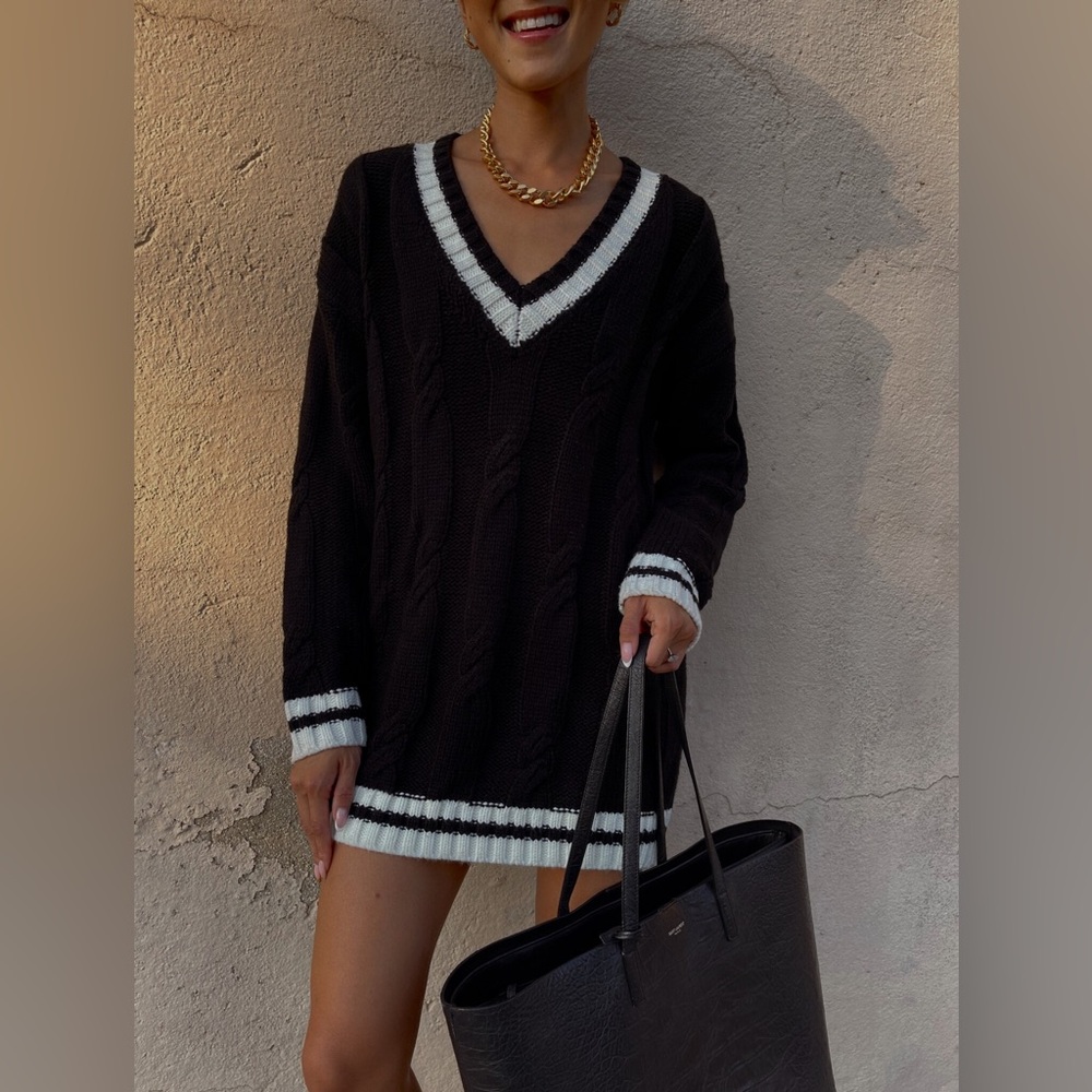 Princess Polly long sleeve knit sweater Dress black white v neck 2 for $20